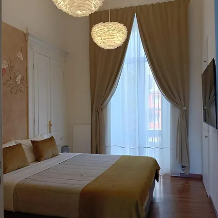 Venera Charming House * Ла-Спеція