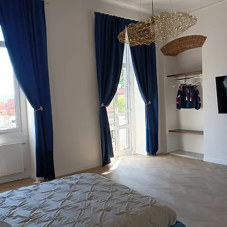 Venera Charming House *